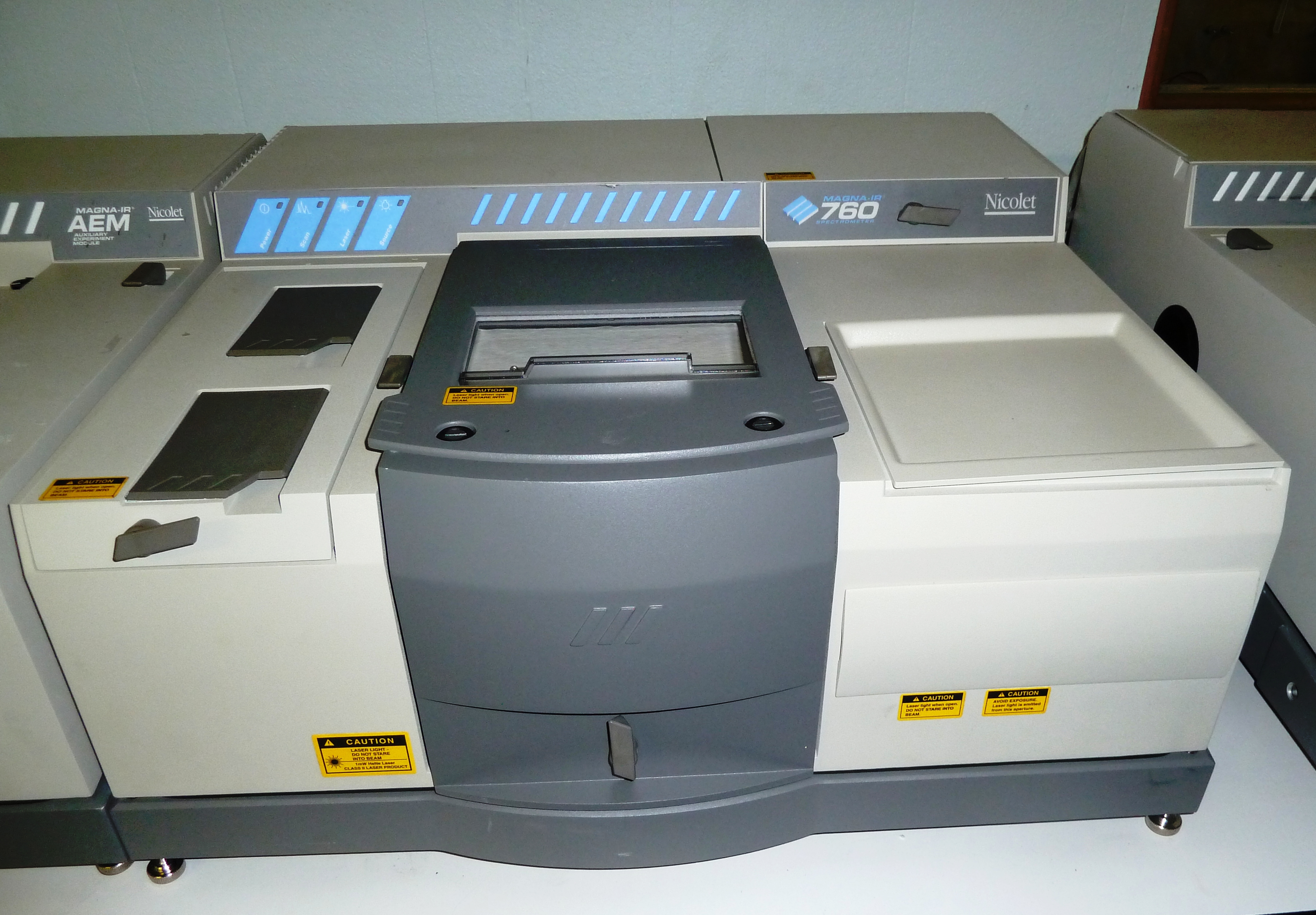 (image for) Spectrometer Nicolet 760 Magna IR - Click Image to Close